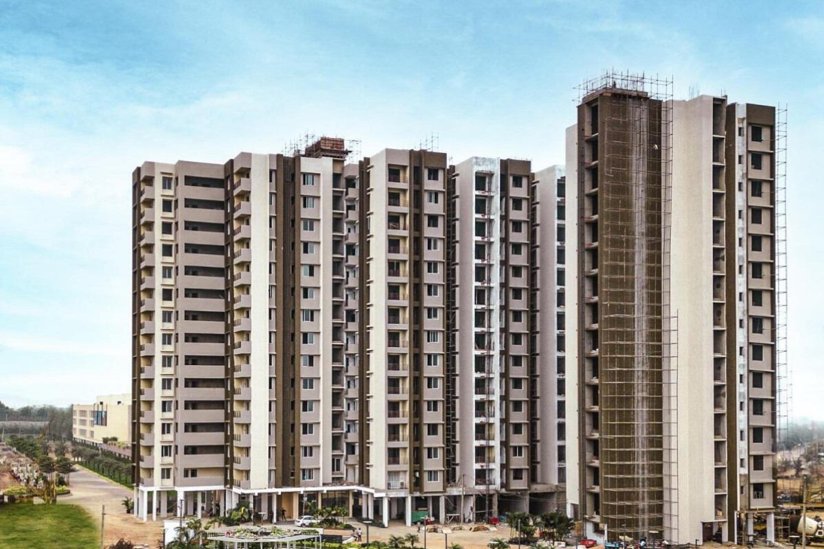 3 BHK In Grand Awaas